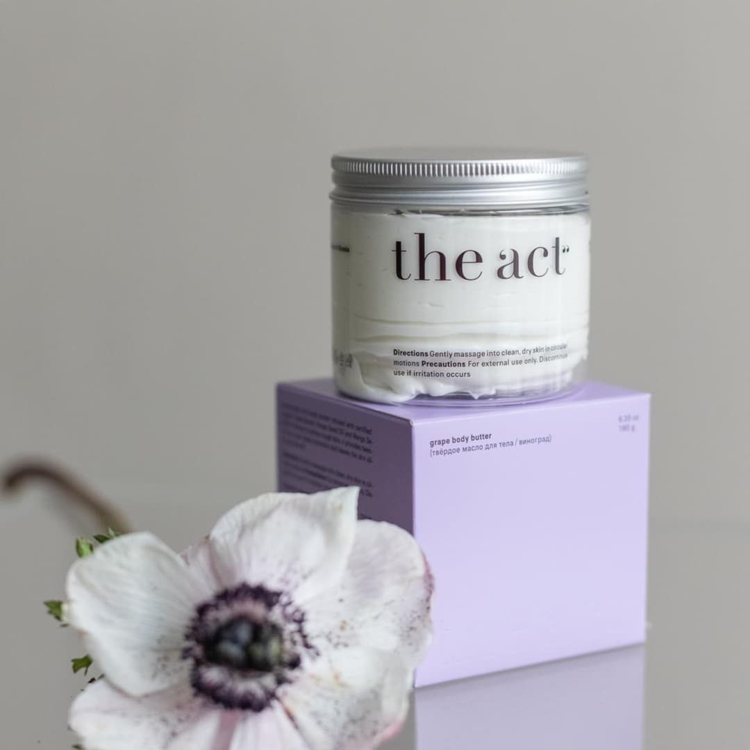 Твердое масло для тела с виноградом the act